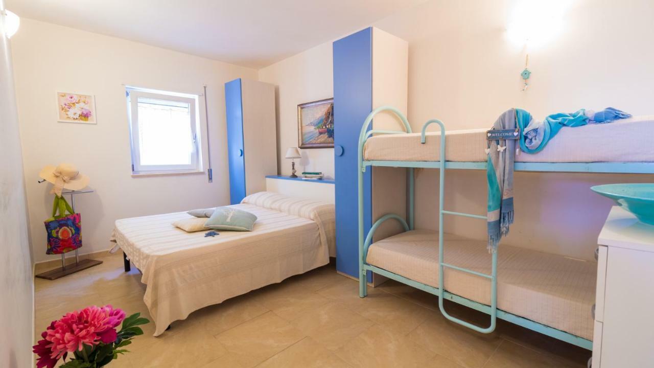 Villa Maggi Maurizia Торре-Санта-Сабина Экстерьер фото