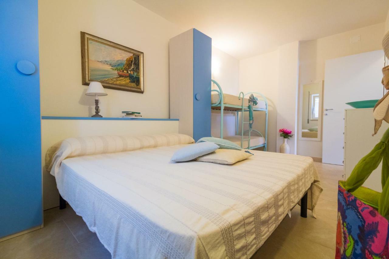 Villa Maggi Maurizia Торре-Санта-Сабина Экстерьер фото